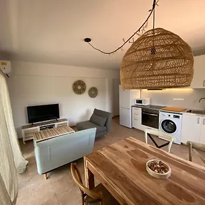 https://bella-paula.balearic-islands.net
