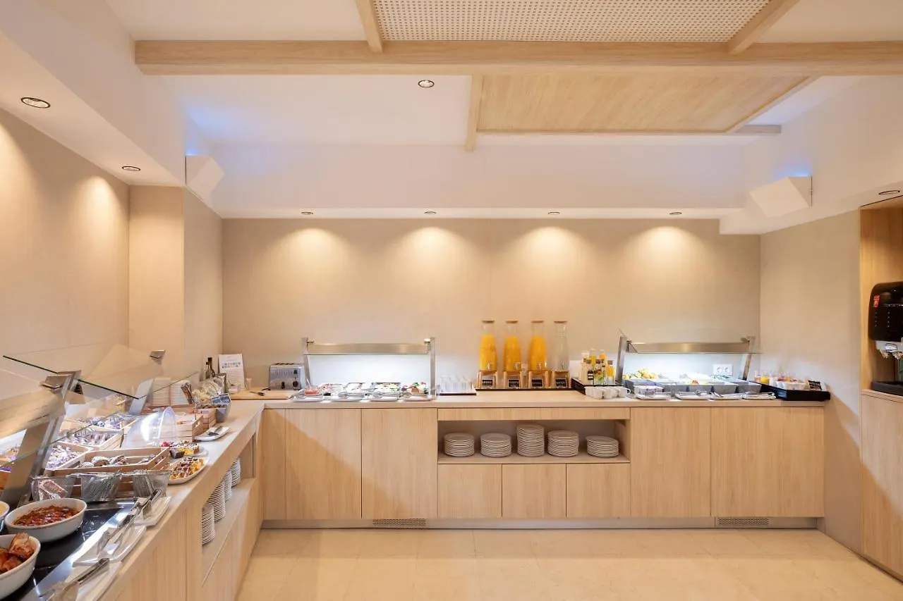 Grupotel Gravina Barcelone Hotel
